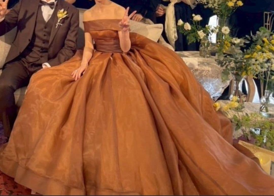 ブラウン カラードレス クリーニング済み　披露宴