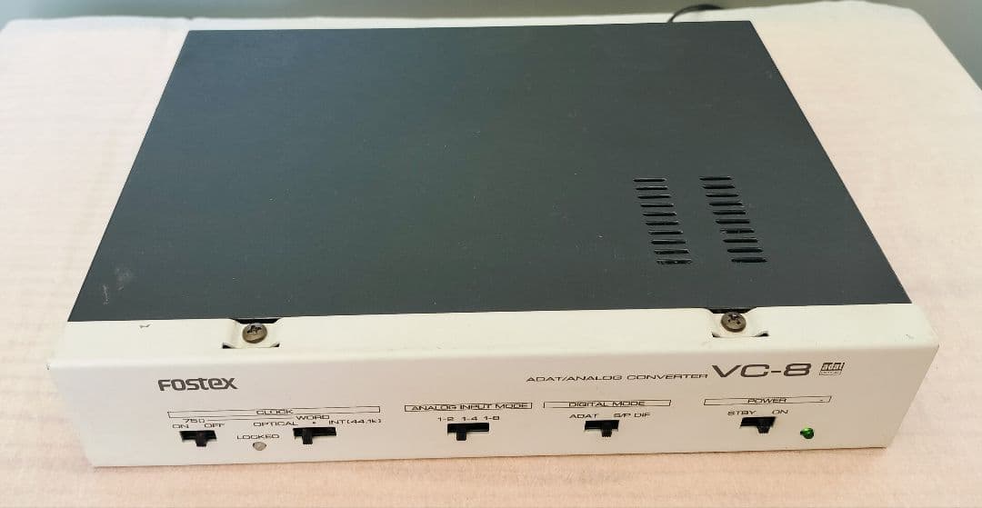 Fostex VC-8 ADAT/アナログコンバータ