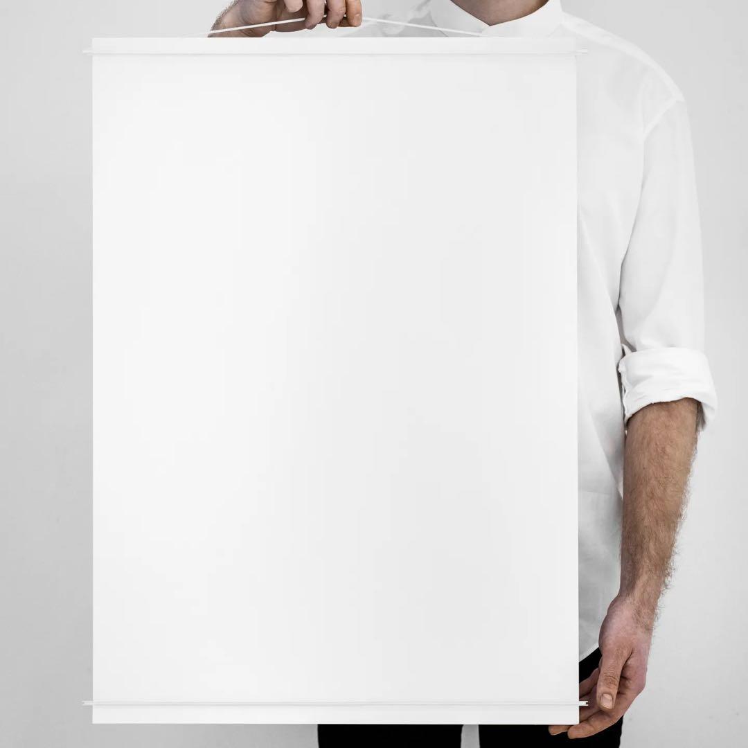 【入手困難】MOEBE POSTER HANGER (white)
