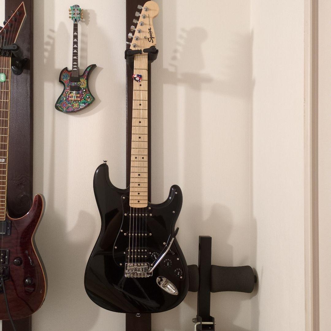 Squier Stratocaster ブラック