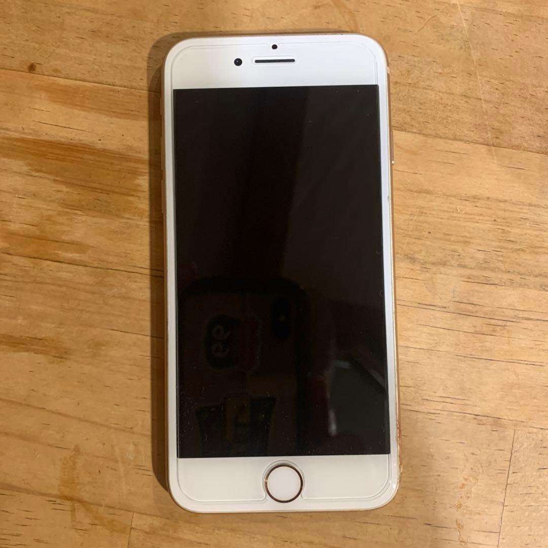 iPhone 8 本体