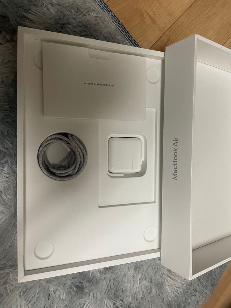 cku MacBook Air スペースグレイM2チップ 13インチ箱付き