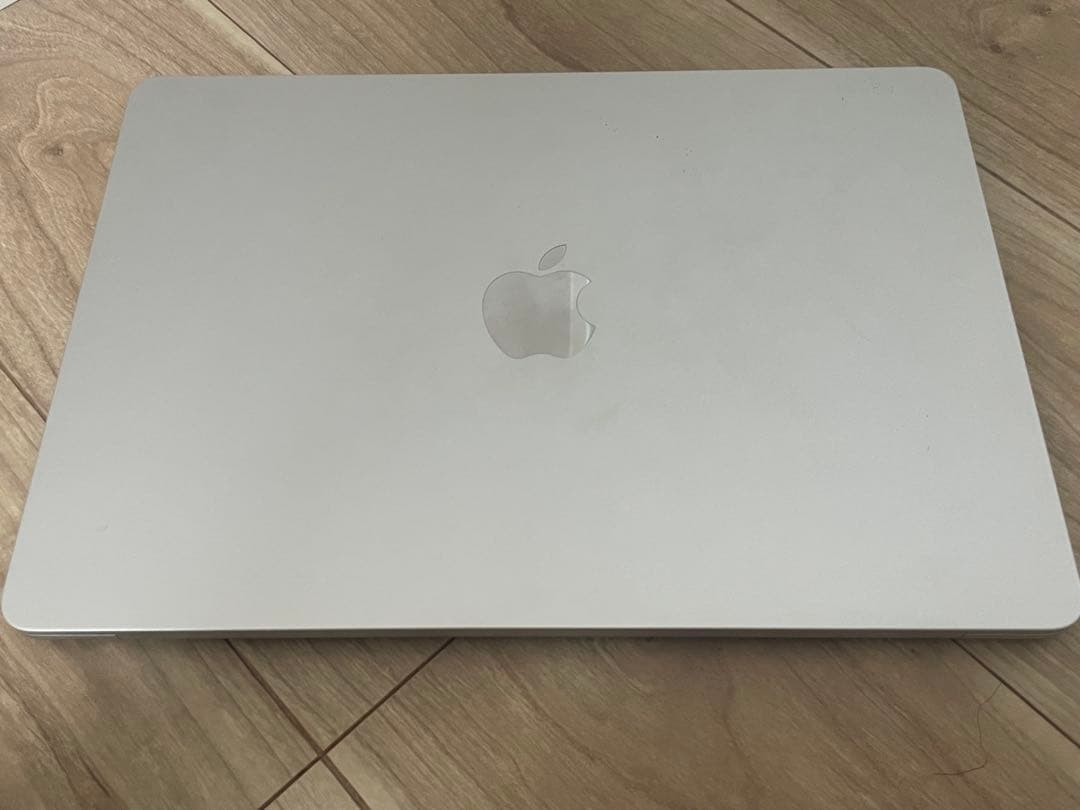 Apple MacBook Air M2 2022 13.6 シルバー