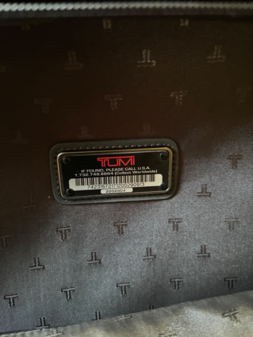 美品　TUMIトゥミ　キャリーバッグ　機内持ち込み
