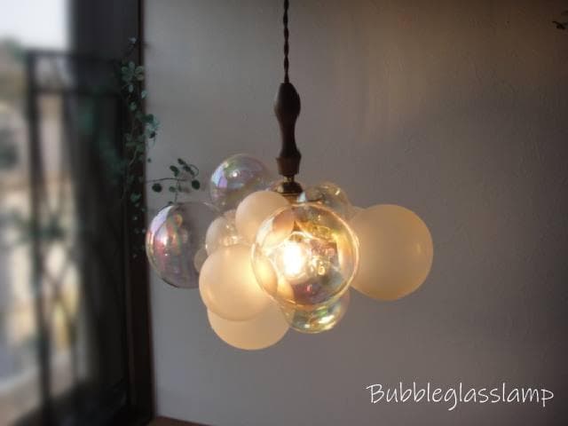 バブルガラスシャンデリアペンダントライト胡桃オーロラスリガラス白