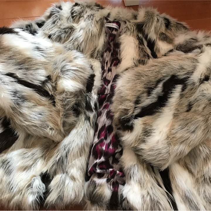 加藤ミリヤ 私物 ファーコート