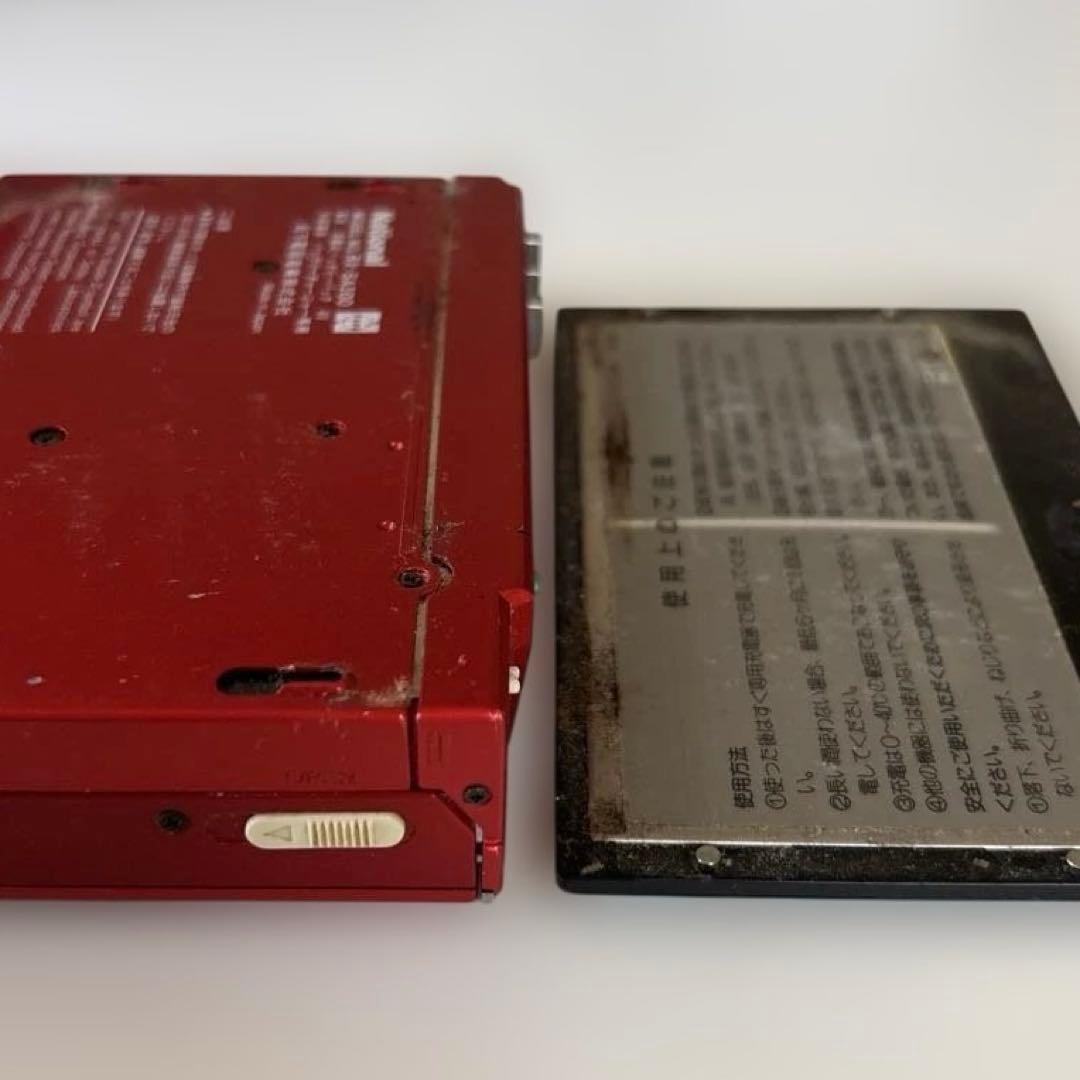 ジャンク　ナショナル　カセットプレーヤー　レッド　レトロ　ウォークマン