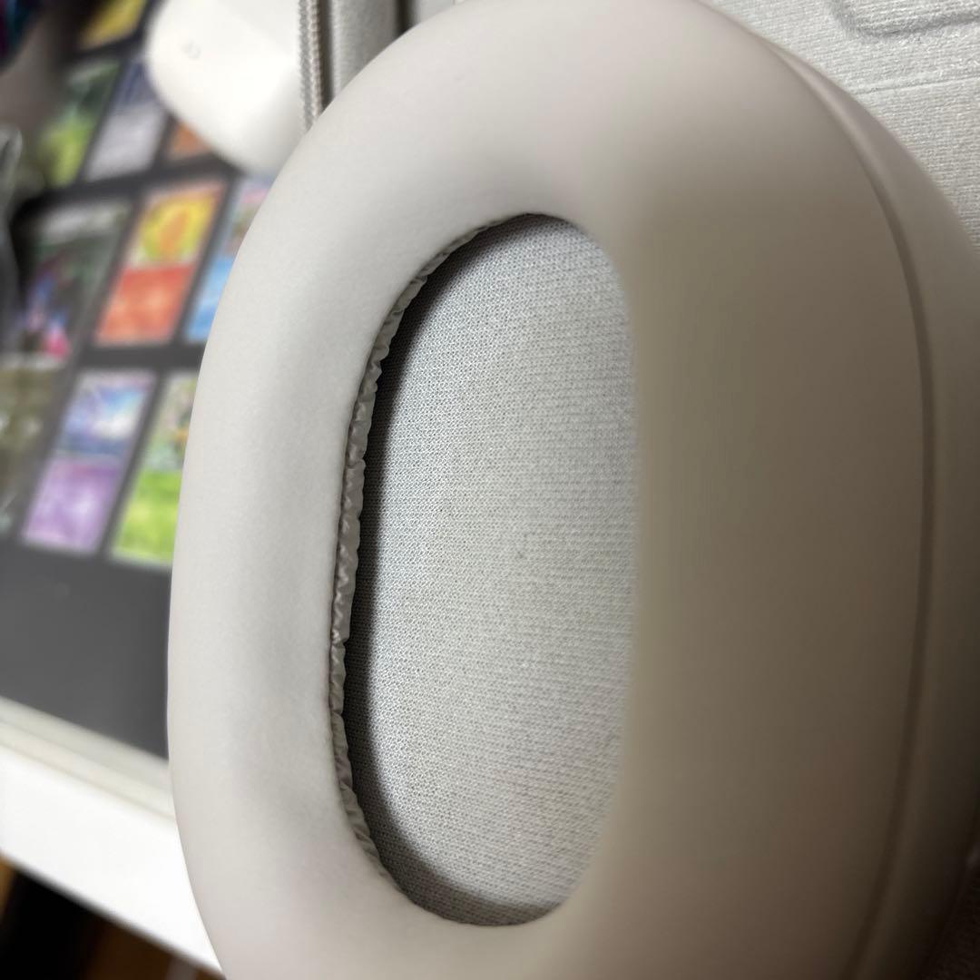 SONY WH-1000XM5 シルバー（Amazon整備済み品）