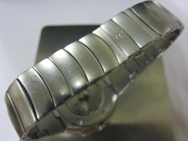 ベルトーネ　オートマチック・パワーリザーブ