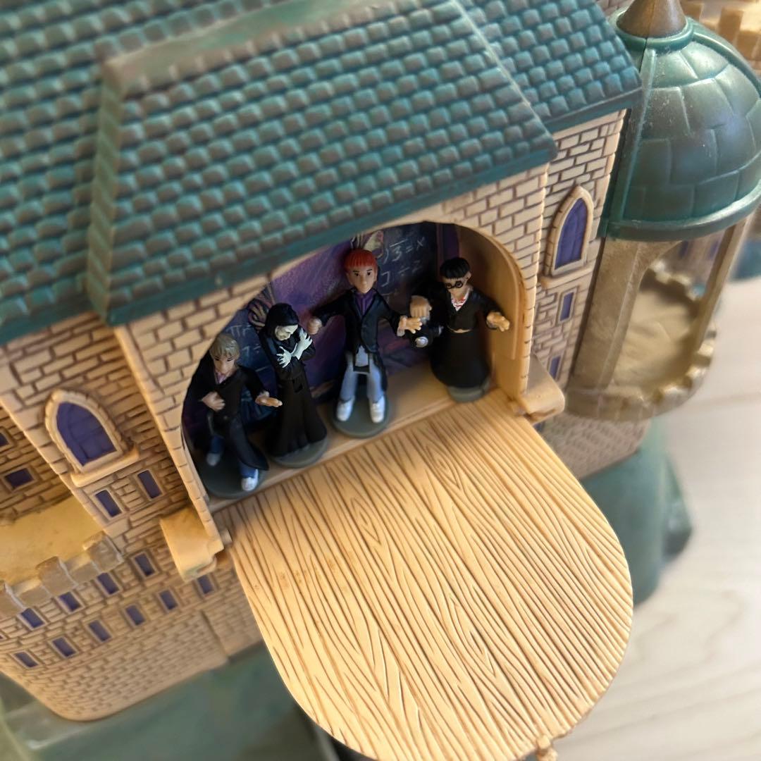 希少　ホグワーツ・スクール デラックスエレクトロニックプレイセット