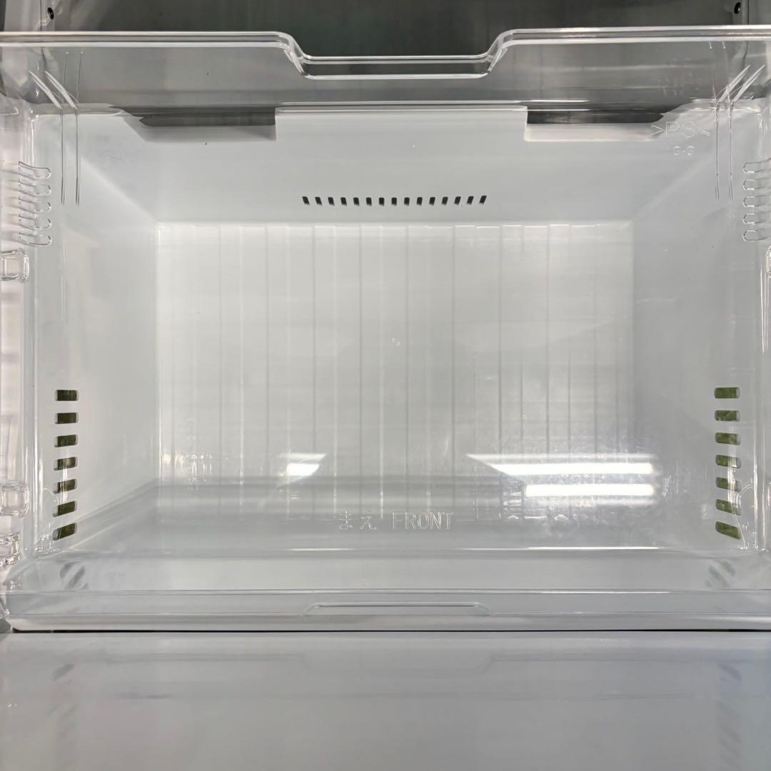 540東芝 024年製 大型冷蔵庫 ガラス割れあり 完動品　300L強　自動製氷