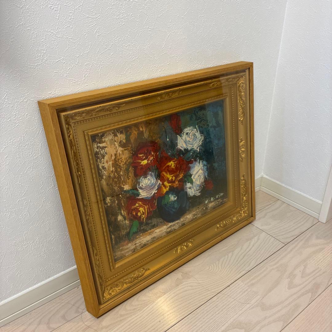 花瓶に入ったバラの油彩画