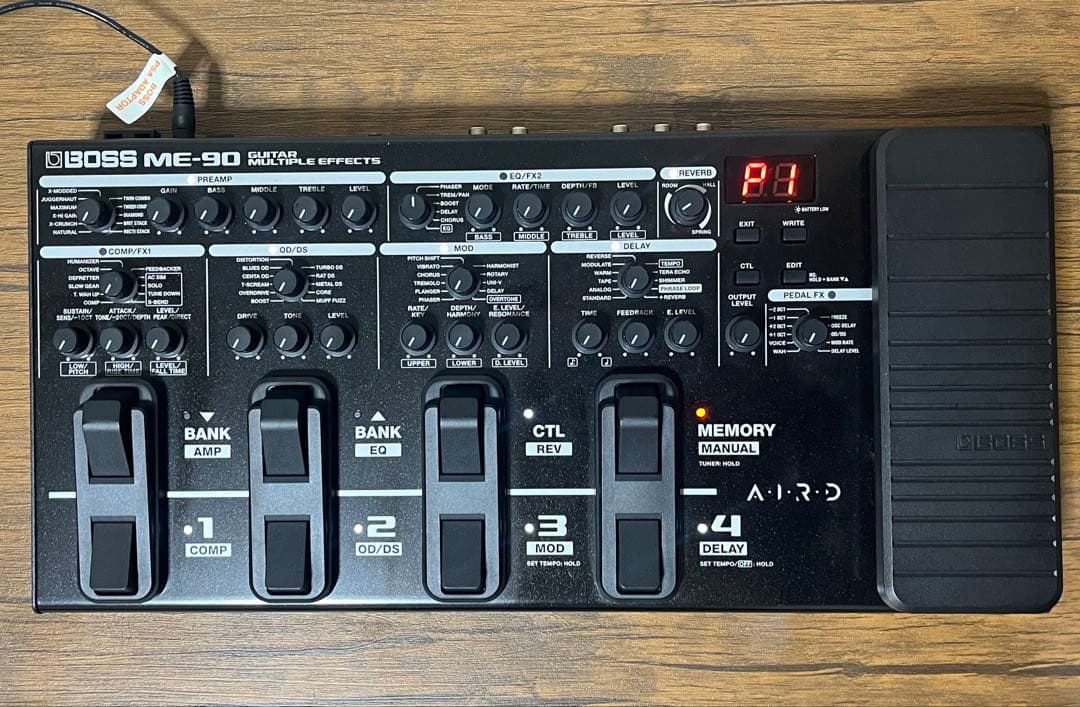 BOSS ME-90 ギターマルチエフェクター　箱無し