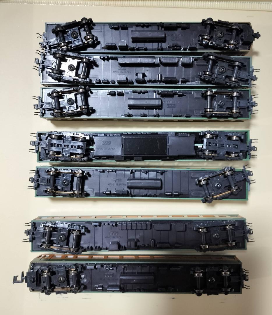 34　KATO 80系準急「東海・比叡」 7両　【まとめ値引】