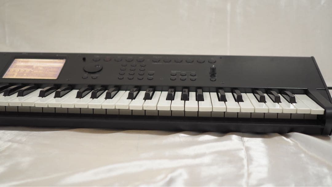 KORG M50-73 キーボード シンセサイザー コルグ ケース付属