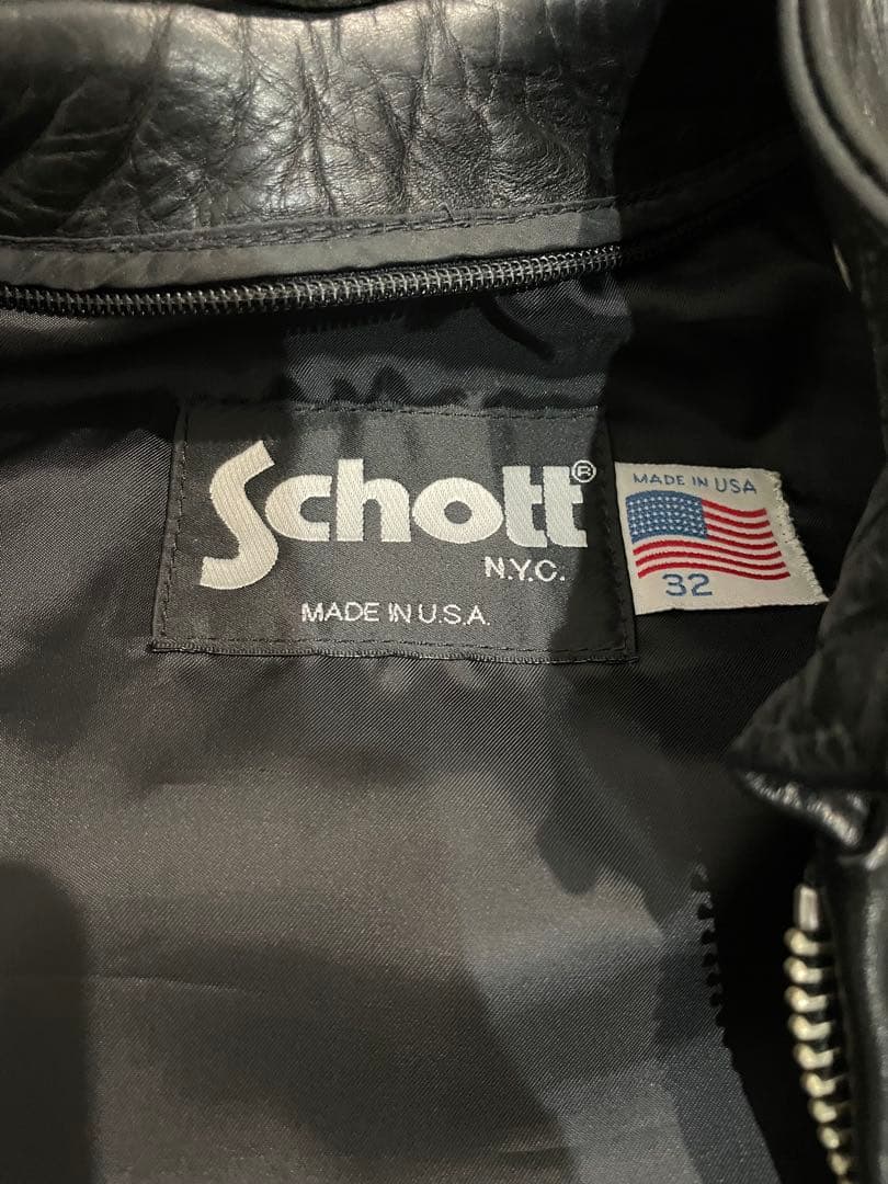 Schott ブラック シングルライダース 32