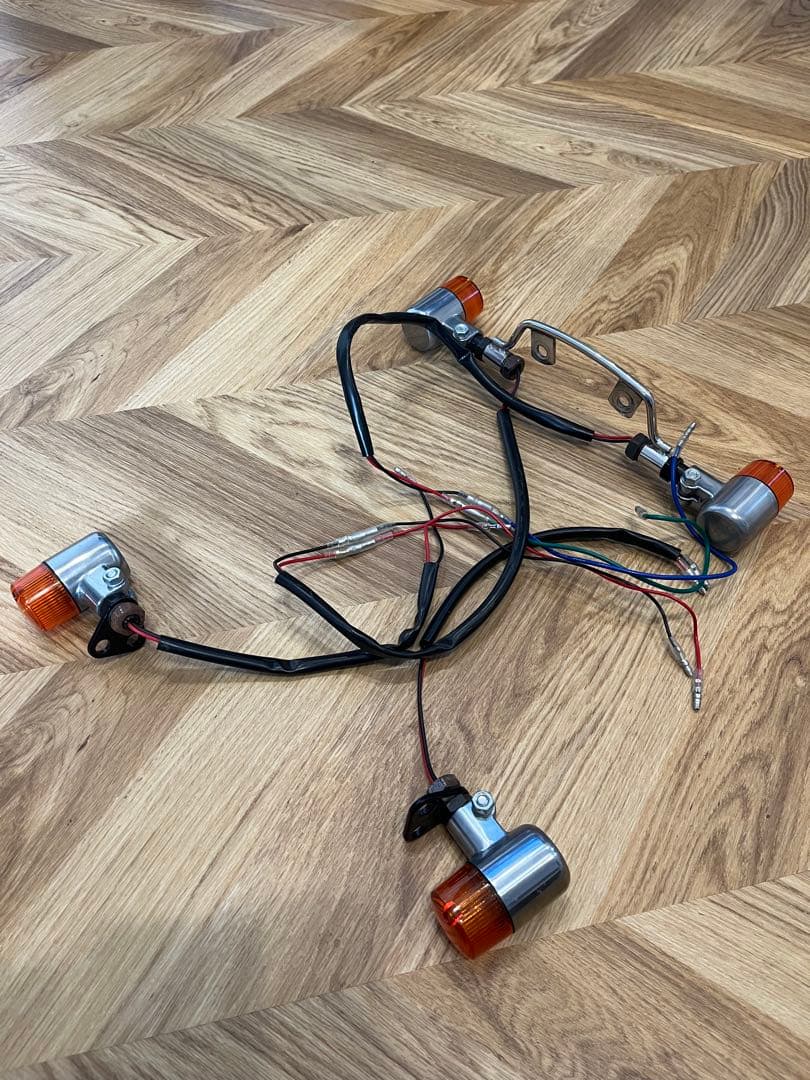 スモールウインカーキット＋シムズクラフト リヤウインカー移設ブラケット