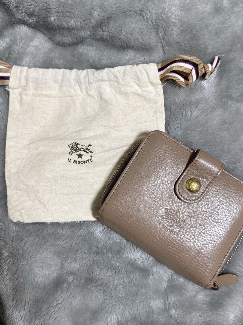 IL BISONTE イルビゾンテ　折り財布　レザー　ブラウン　ラウンドジップ