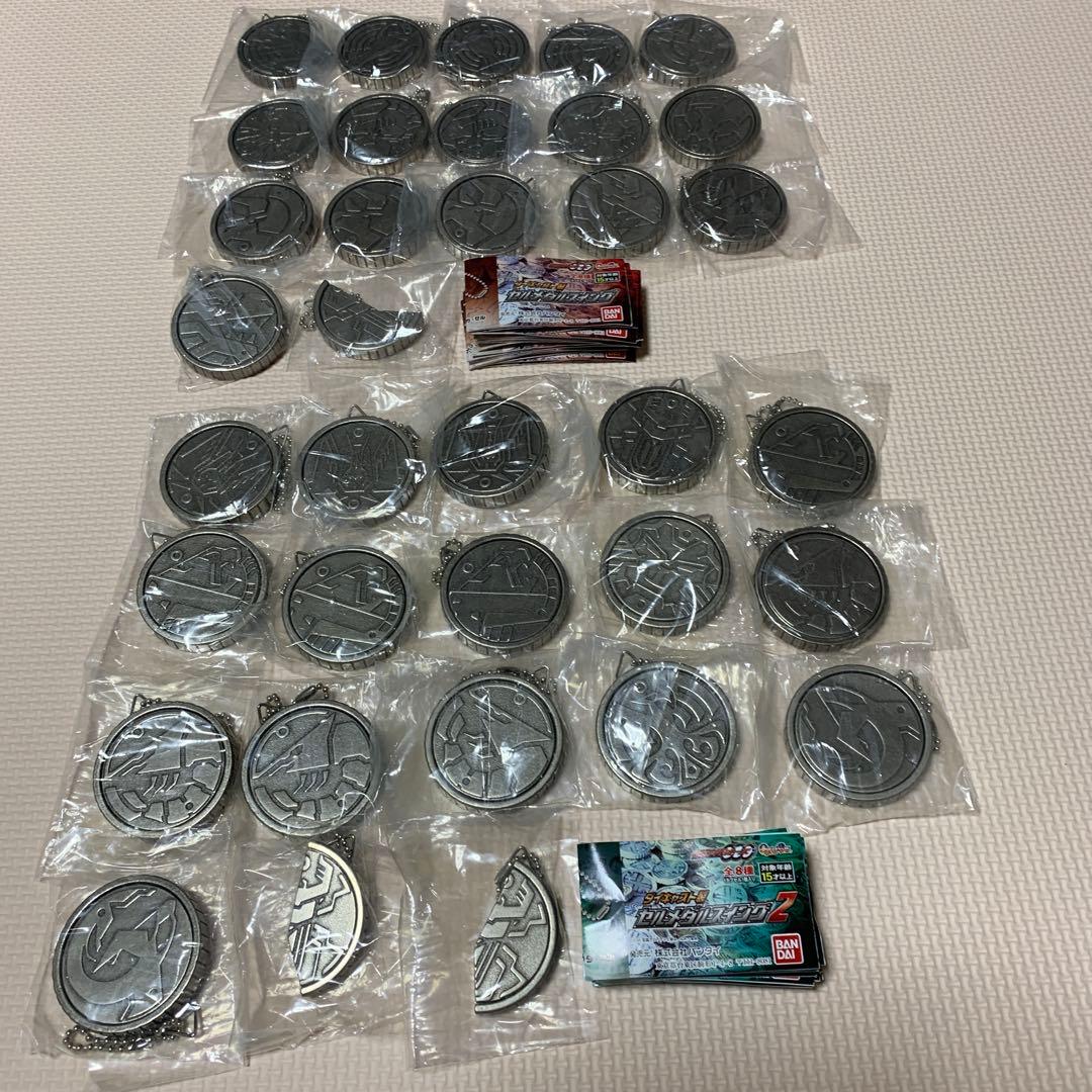 仮面ライダーオーズ　ダイキャスト製セルメダルスイング　フルコンプセット
