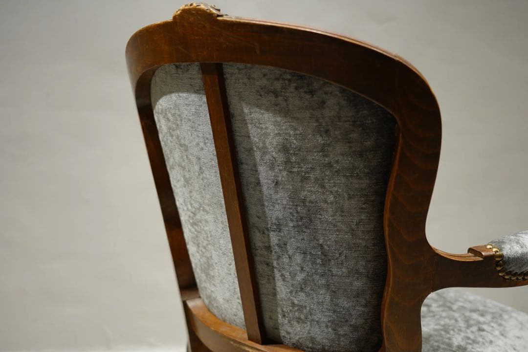 フランスアンティーク　louis xvi チェア　アーム　椅子