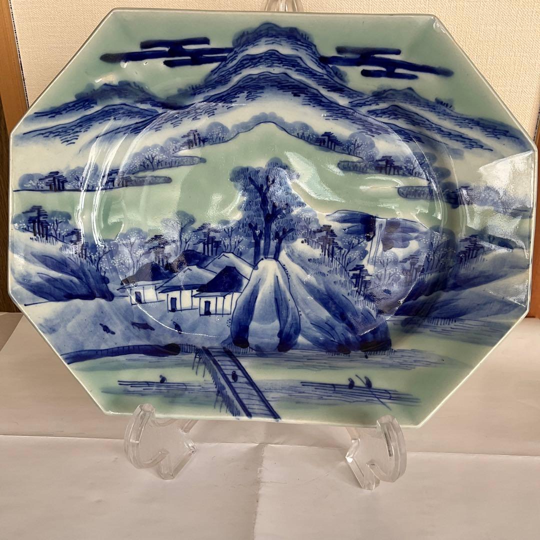 古伊万里　青磁染付山水文八角皿　江戸時代中期〜後期頃　名品