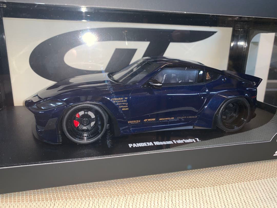 GTスピリット 1/18 パンデムフェアレディZ(ミッドナイトブルー)