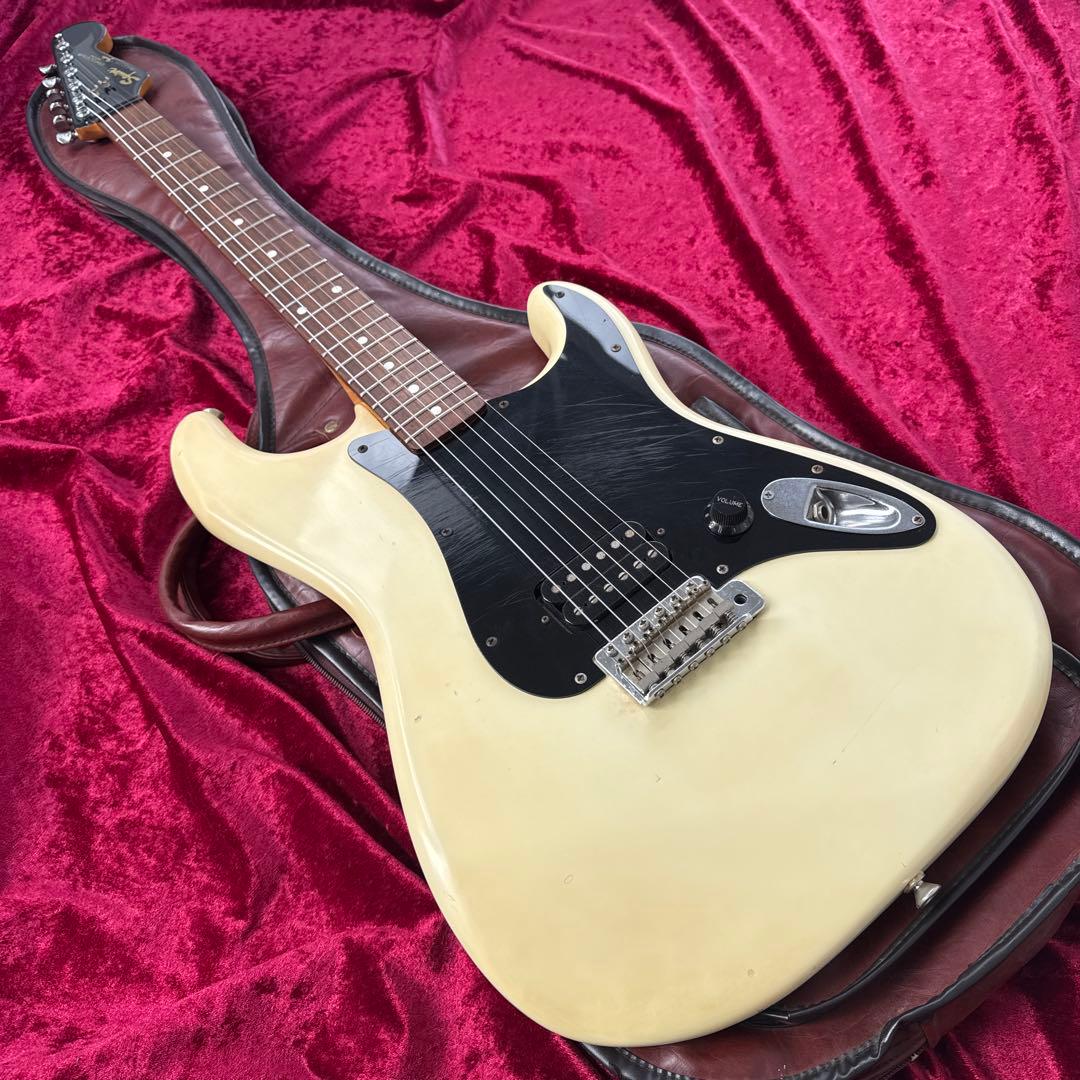貴重 メンテ済 Squier Eシリアル ST-331 ミディアムスケール