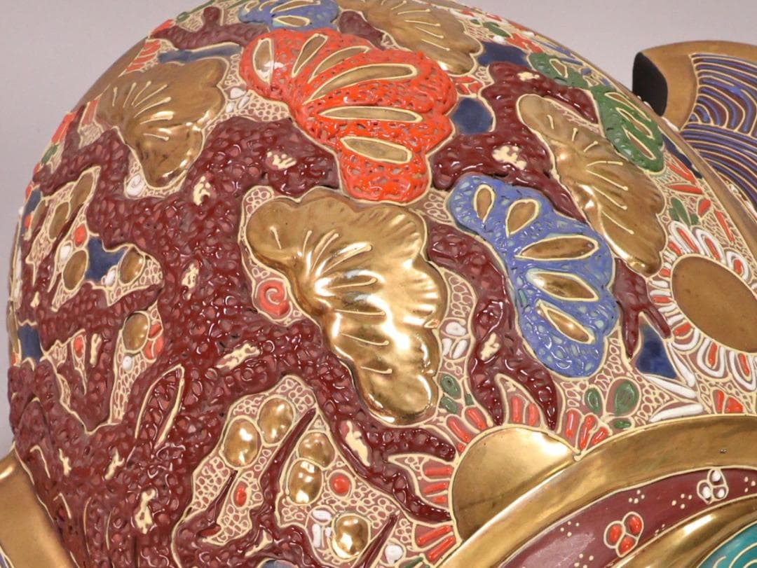 BK200　九谷焼　八幡窯　松鶴乃図　御小槌　金運　財運　開運　商売繁盛　置物