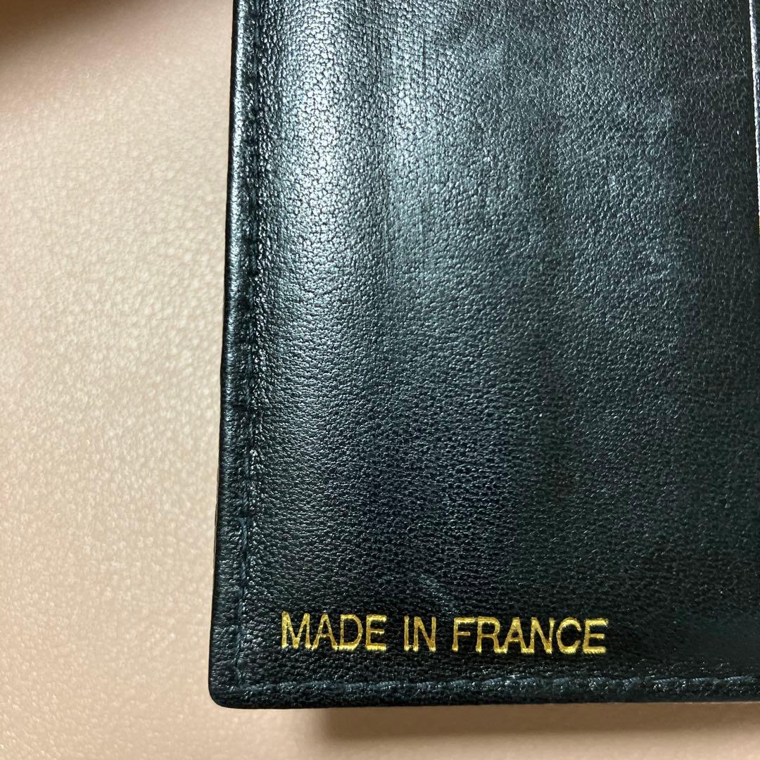 12/25迄価格CHANEL キャビアスキン三つ折り財布 ブラック