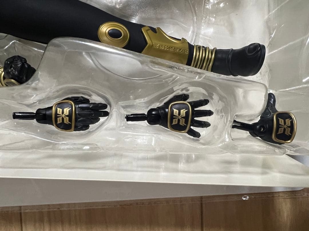 RAH 仮面ライダークウガ アメイジングマイティ 2011 デラックスタイプ