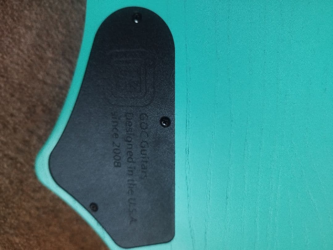 GOC Guitars Ilumina 6弦マルチスケール