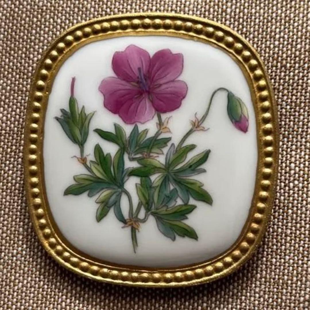 ロイヤルコペンハーゲンのブローチ兼ペンダント