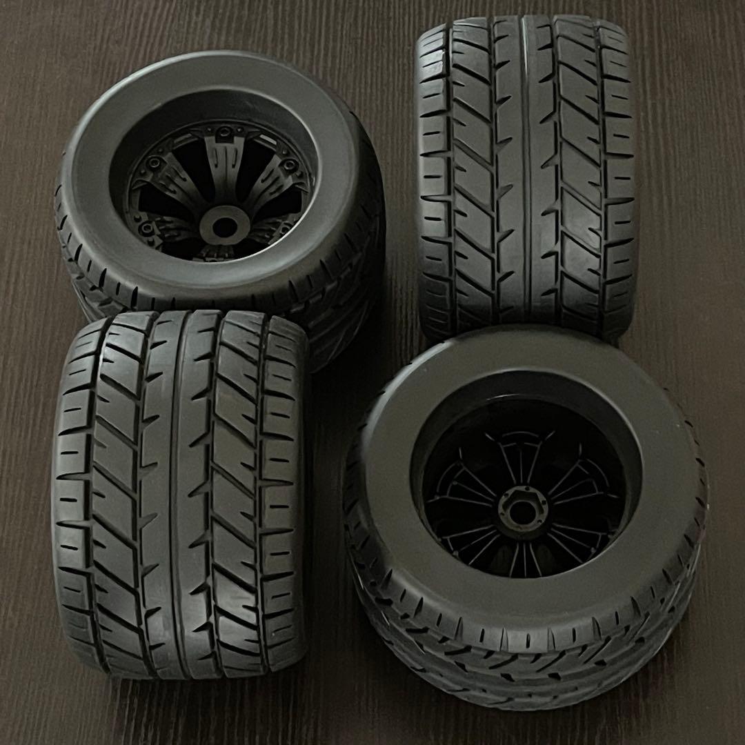 1/8 タイヤホイールセット17ミリハブ◆オンロード◆サベージ モントラ等に