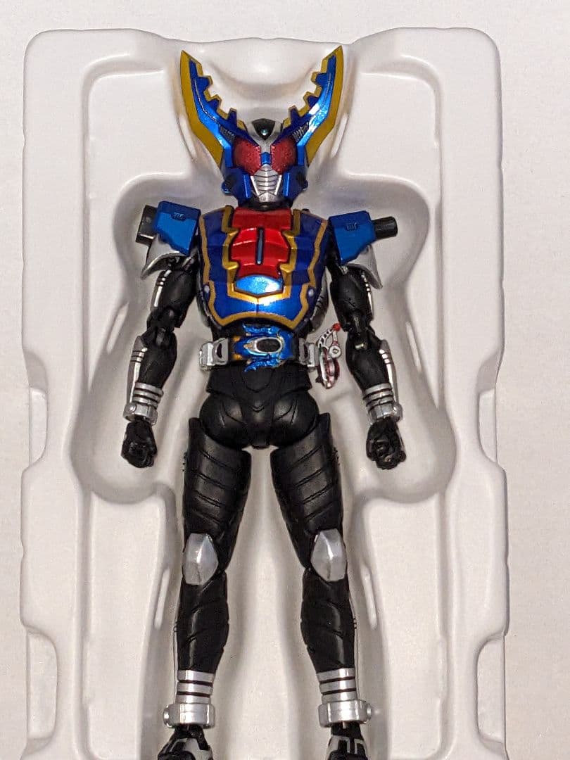 訳ありS.H.Figuarts（真骨彫製法）仮面ライダーガタックハイパーフォーム