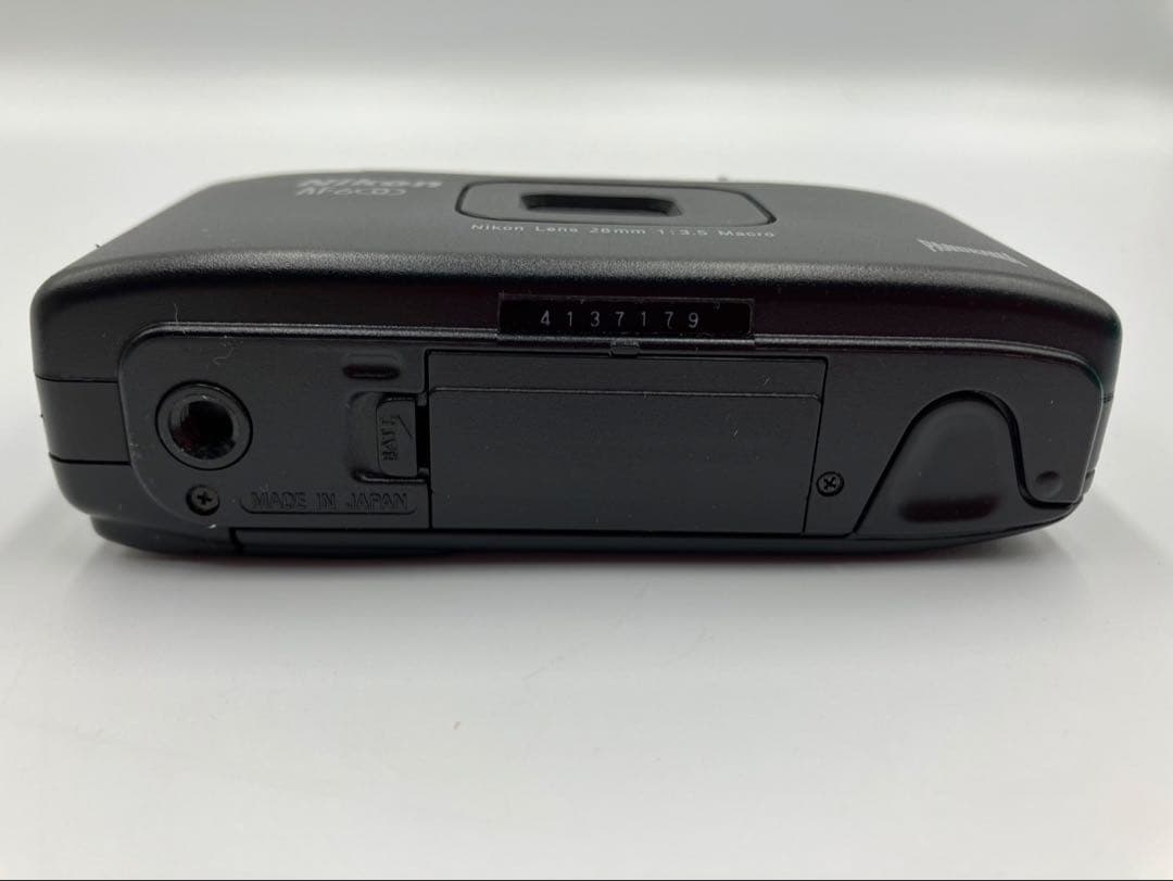 Nikon ミニ AF600 クォーツデート フィルムカメラ