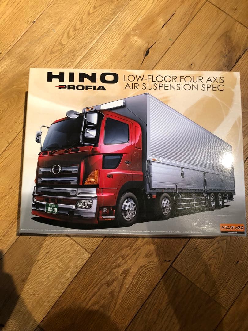 メ*ー様 日野 プロフィア　低床四軸　アオシマ文化教材社　デコトラ　プラモデル