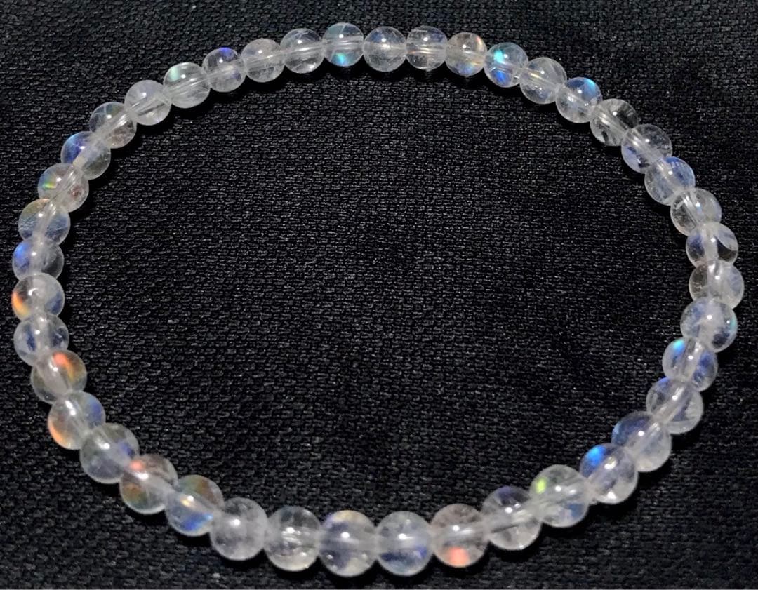 天然石　５A レインボームーンストーン　ホワイトラブラドライト　ブレスレット