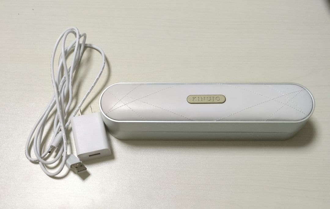 KINUIJO 絹女 ストレート ヘアアイロン ホワイト