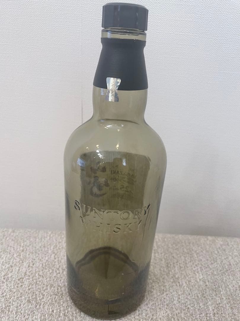 空瓶　未洗浄　白箱付き　山崎 25年 シングルモルトウイスキー