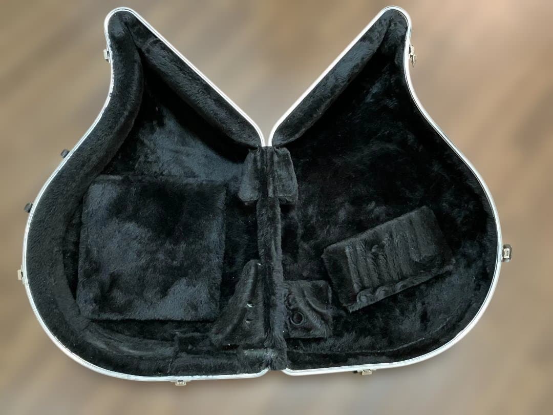 値下げ!! HOLTON ホルトン フレンチホルン H650 B♭シングルモデル