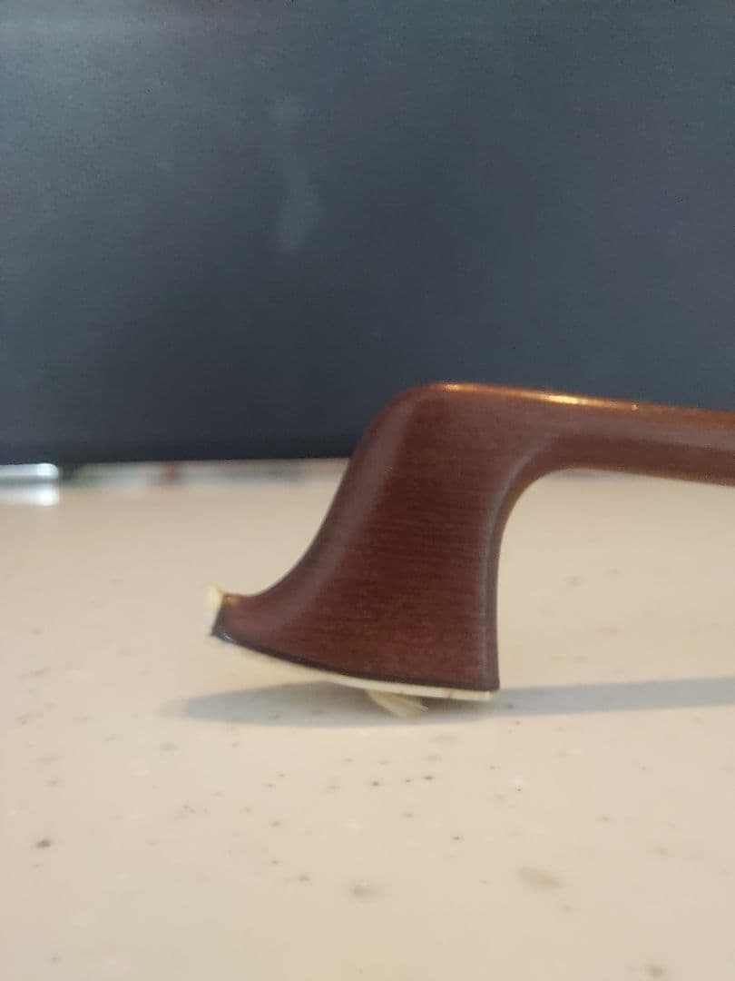 ビオラ弓