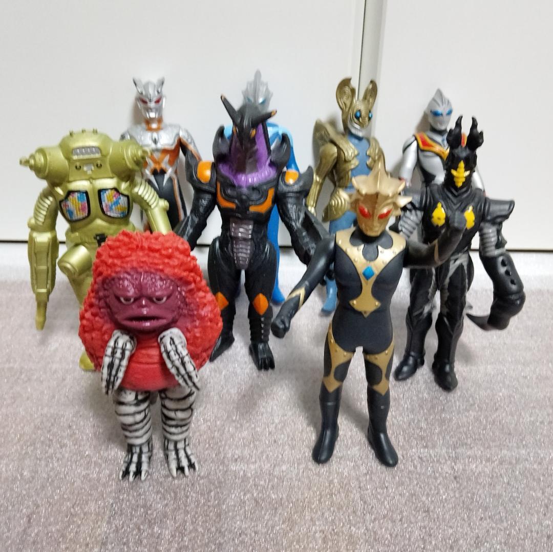 ウルトラマン怪獣まとめ売り　80個　フィギュア　ナース円盤　廃番　絶版　限定品