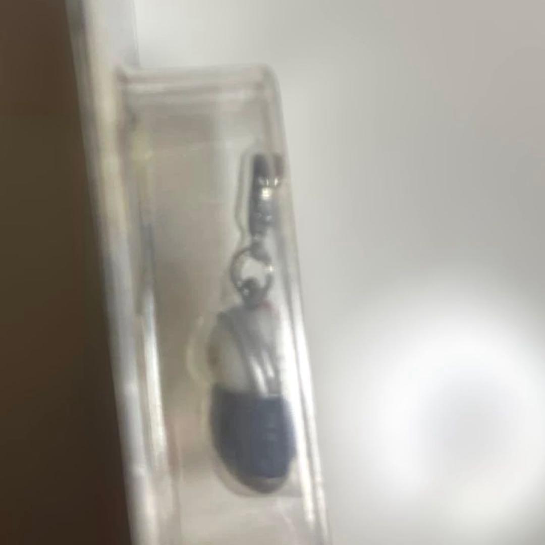 ハローキティ　ファスナーマスコット　デニム