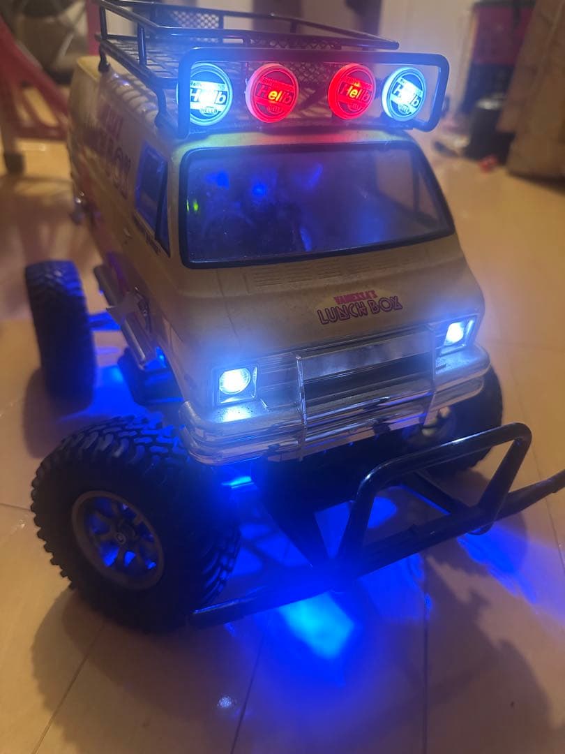 タミヤ　ランチボックス　カスタム品【コレクション用】　切角MAXカスタム済み