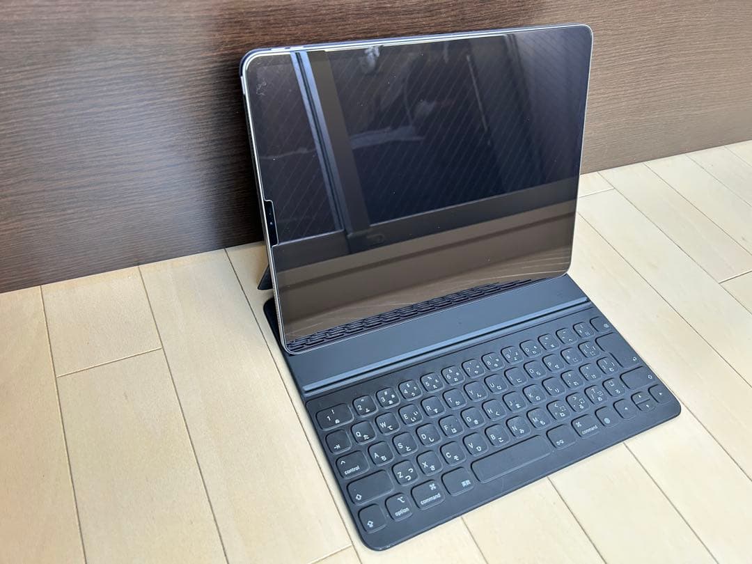 【セット】iPad Pro 12.9 第4世代 純正キーボード SSD 1TB