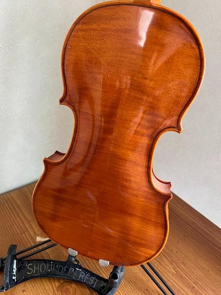 鈴木バイオリン　NO.330　4/4　ケース付き　中古