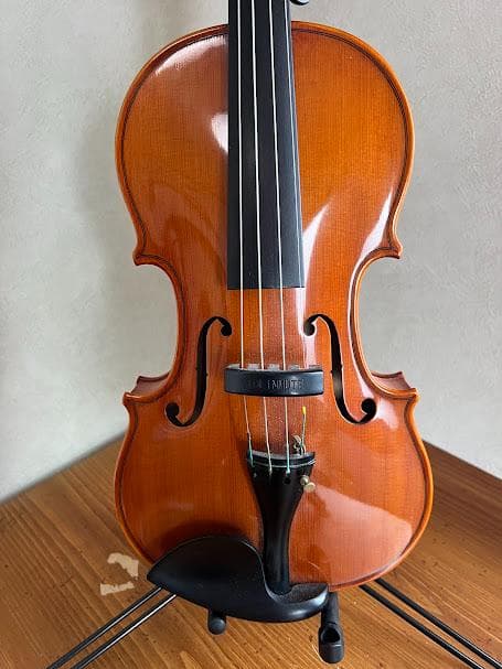 鈴木バイオリン　NO.330　4/4　ケース付き　中古