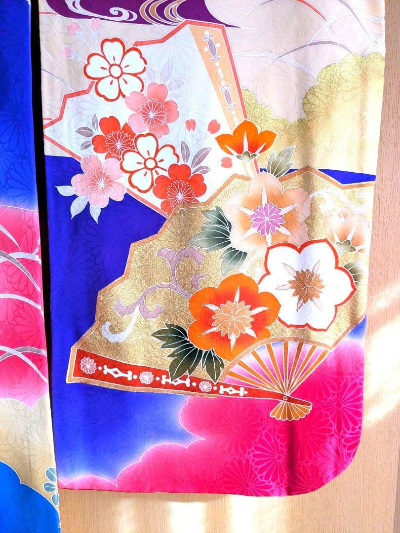着物　振袖　和装　金箔　成人式　結婚式　晴れ着