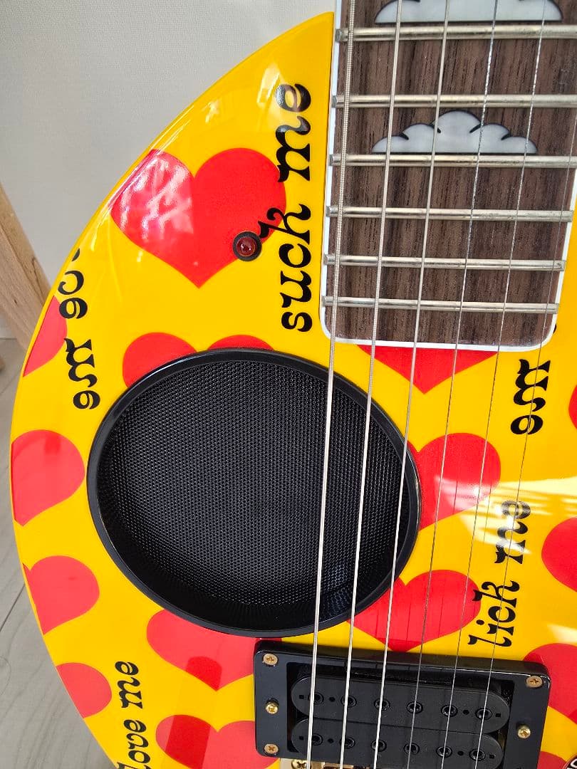 フェルナンデス ミニエレキギター YELLOW HEART　ZO-3