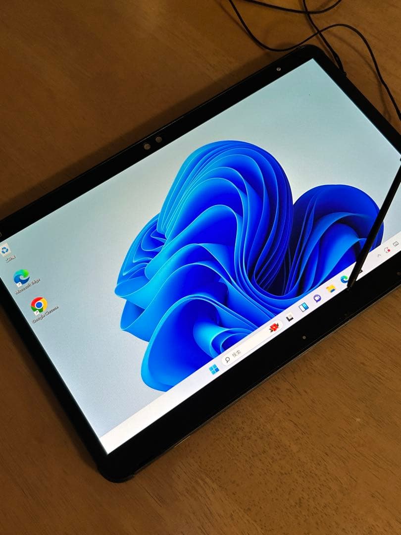 高性能タブレットPC i3 10世代 fujitsu arrows Q7310